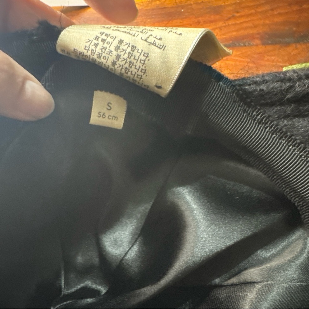 Gucci Black Mohair Baseball Hat NWT - Picture 5 of 7